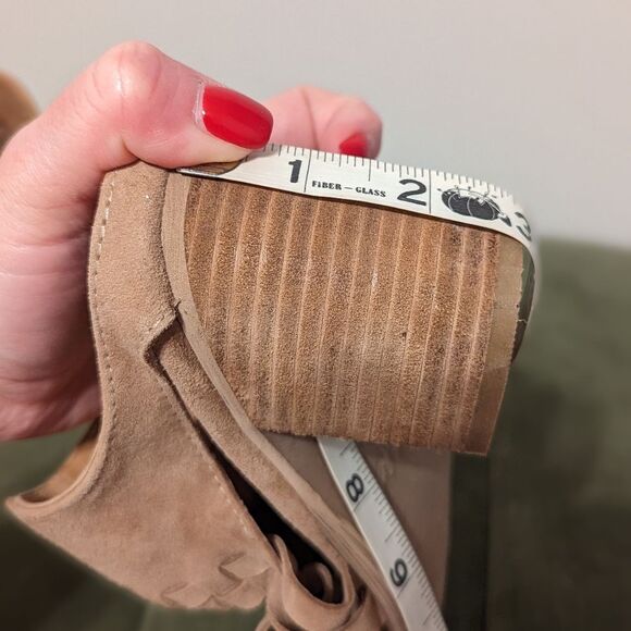 NWOT Rebels Levi Suede Cutout Block Heel Mules Tan - Picture 8 of 10